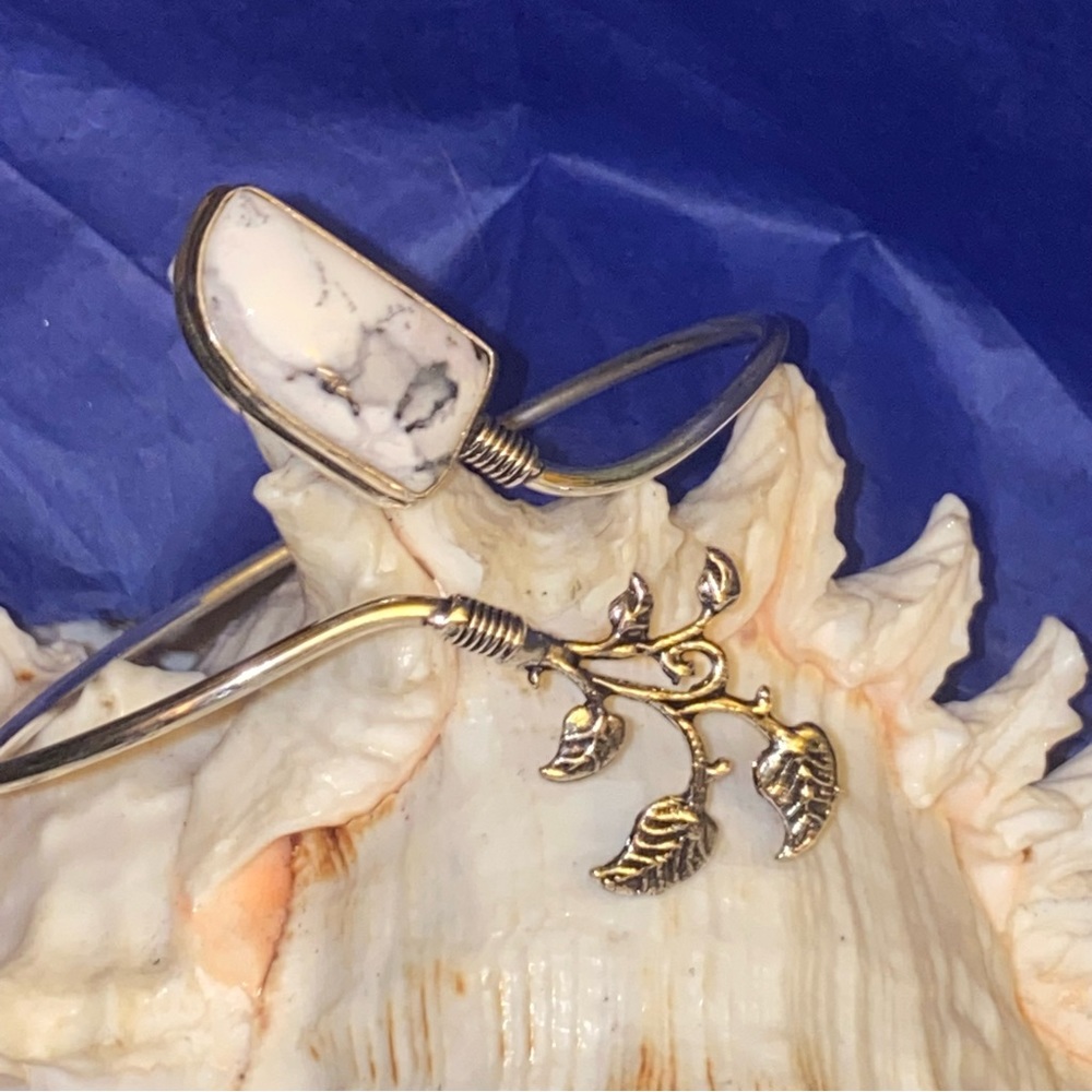 Dendritic Pearl statement leaves cuff